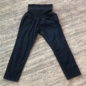 Maternity: Jean Capri